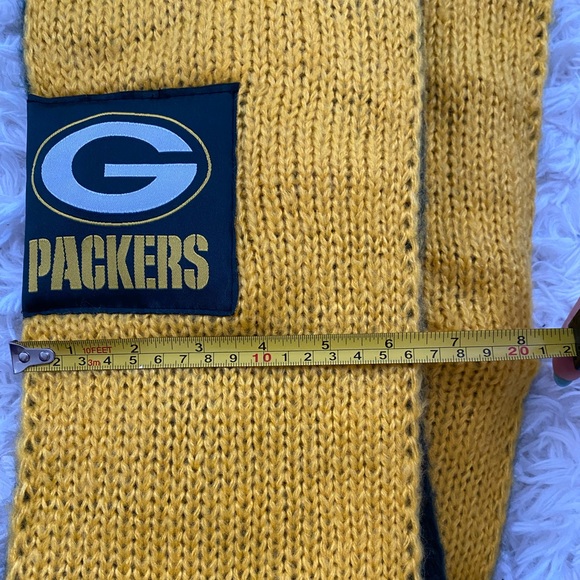 Green Bay Packers Reversible Infinity Scarf - Picture 5 of 6